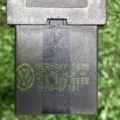 Кнопка склопідйомника   7L6959855B