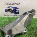 Кронштейн двигуна 8E0199307A VAG    8E0199307A