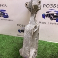 Кронштейн генератора   06F903143F