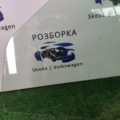 Переднье ліве скло а5