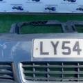 Передний бампер передний AUDI A4 (2005)   8H0807437