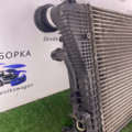 підвіска радіатора; радіатор; радіатор водяний; радіатор двигуна; радіатор основний; радіатор системи охолодження двигуна; система охолодження двигуна; радіатор охолодження двигуна  A5 1K0121253AA