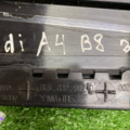Накладка задньої правої стійки двері Audi A4 B8 8K0839902Q
