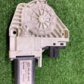 Моторчик склопідйомника передній лівий Audi A6 Allroad C6 (2006-2011) 4F0959801D