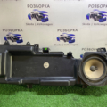 Корпус динамика с динамиком слева спереди Audi A6 C6 (2004-2011) 4F0035381B