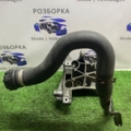 Кронштейн насоса гідропідсиоювача audi Audi A6 C6 (2004-2011) 059145169AA