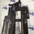 Захист дна правий  Audi A6 C6 (2004-2011) 4F0825208C