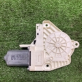 Двигун склопідіймача двері передньої, правої  Audi A6 C7 (2011-2018) 8K0959802B