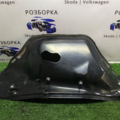 Тепловий экран 4G0819523F VAG  Audi A6 C7 (2011-2018) 4G0819523F