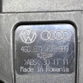 Важіль фіксатора ременя безпеки задній лівий Audi A6 C7 (2011-2018) 4G08577399B9