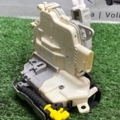 Замок боковой двери Audi A6 C7 (2011-2018) 8J1837016D