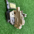 Замок двери задней левой Audi A6 C7 4G0839015