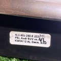 4L0853283E VAG молдинг опускного скла нижній, двері передньої, лівої Audi Q7 4L (2005-2015) 4L0853283E