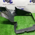 Дифузор інтеркулера  Audi Q7 4L (2005-2015) 4L0117336B