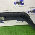 Накладка кронштейна радіатора верхня Audi Q7 4L (2005-2015) 4L0807081