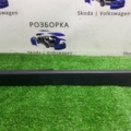 Накладка сидіння перед лівого Audi Q7 4L (2005-2015) 7L0881477