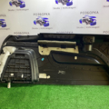 Обшивка багажника правая  Audi Q7 4L (2005-2015) 4L0863880
