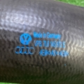 Патрубок Audi Q7 4L (2005-2015) 7L6145972E
