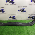 Ущільнювач крила Audi Q7 4L (2005-2015) 4L0821111