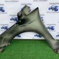 Крило переднє праве  Ford Focus MK2 (2004-2011) 1521596