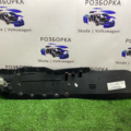 Накладка центральної консолі права SUPERB 2   3T1863046C