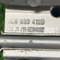 Петля двери передней правой Variant  PASSAT B7 3C8831412B