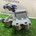Подушка (опора) двигателя левая Variant (365) 2.0 TDI 140hp/103kw [2010.08 - 2014.12]  PASSAT B7 1K0199555AT