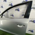 Двері передні ліві SKODA SUPERB 2 Skoda  3T0831055