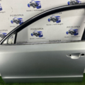 Двері передні ліві SKODA SUPERB 2 Skoda  3T0831055