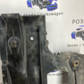 Захист днища правий  Skoda A5 1K0825212L
