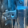 Fabia1 петля водійська нижня. Skoda Fabia I (1999-2007) 6Y0831411D