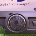 Кришка двигуна декоративна  Skoda Fabia I (1999-2007) 036103925CC