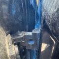 Петля дверки водійська верхня Skoda Fabia I (1999-2007) 6Y0831401D