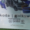 Cкол двері переднє праве Skoda Octavia II (2004-2013)