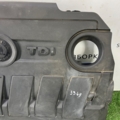 Кришка двигуна декоративна  Skoda Octavia II (2004-2013) 03L103925BA