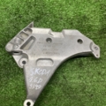 Кронштейн подушки (опори) двигуна, передньої Skoda Octavia II (2004-2013) 03L199207