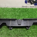 Кронштейн заднього бампера центр Skoda Octavia II (2004-2013) 1Z9807863