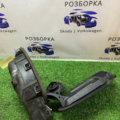 Лючок бензобака (топливного бака) Skoda Octavia II (2004-2013) 1K0010497C