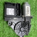 Мотор склопідйомника  Skoda Octavia II (2004-2013) 5K0959793