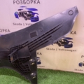 Накладка консоли левая Skoda Octavia II (2004-2013) 1Z1863045A