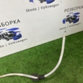 Трос ручного гальма передній Skoda Octavia II (2004-2013) 1K0711951A