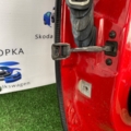 Ущільнювач двері задній правий  Skoda Octavia II (2004-2013)