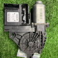 Блок керування склопідйомником, передній, лівий A5 Skoda Octavia II 5K0959793A