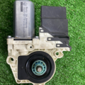 Блок склопідйомника з мотором Skoda Octavia II 5K0959795