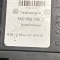 Блок управления стеклоподьемником передний правый Skoda Octavia II 1K0959792C