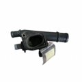 Фланец системы охлаждения (тройник) B6 Skoda Octavia II 038121132D
