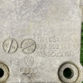 Кронштейн генератора компрес кондиціонера Skoda Octavia II 038903143AF