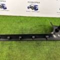 Накладка порога передня правая нижняя A5 Skoda Octavia II 1Z1863484
