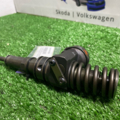 Насос-форсунка (Bosch) VAG Caddy/Golf IV/V/T-5 1.9TDI (62-77Kw) Skoda Octavia II 038130073BN