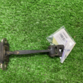 Обмежувач передніх дверей лівий A5 Skoda Octavia II 1Z0837249